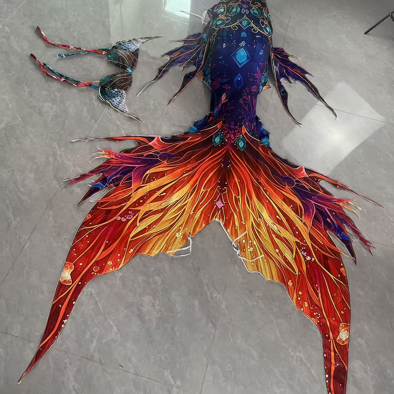 ชุดหางนางเงือกที่ออกแบบเฉพาะตั - Aquarium บทวิจารณ์และราคา
